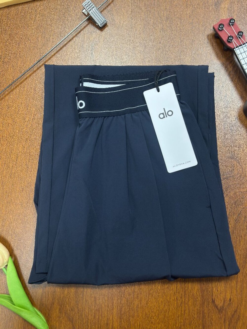 ALO Yoga🌌Suit Up Trouser Navy Blue Regular NWT💟Elevated Style Pants - Picture 4 of 8